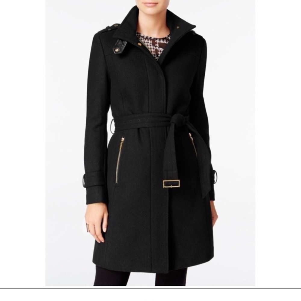 Cole Haan Women’s Black Wool Blend Walker Coat Size 2
Full Zip Pockets Lined‎